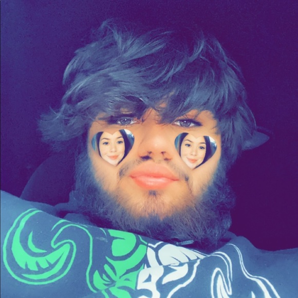 Meet your Posher, Kyle - Picture 1 of 1